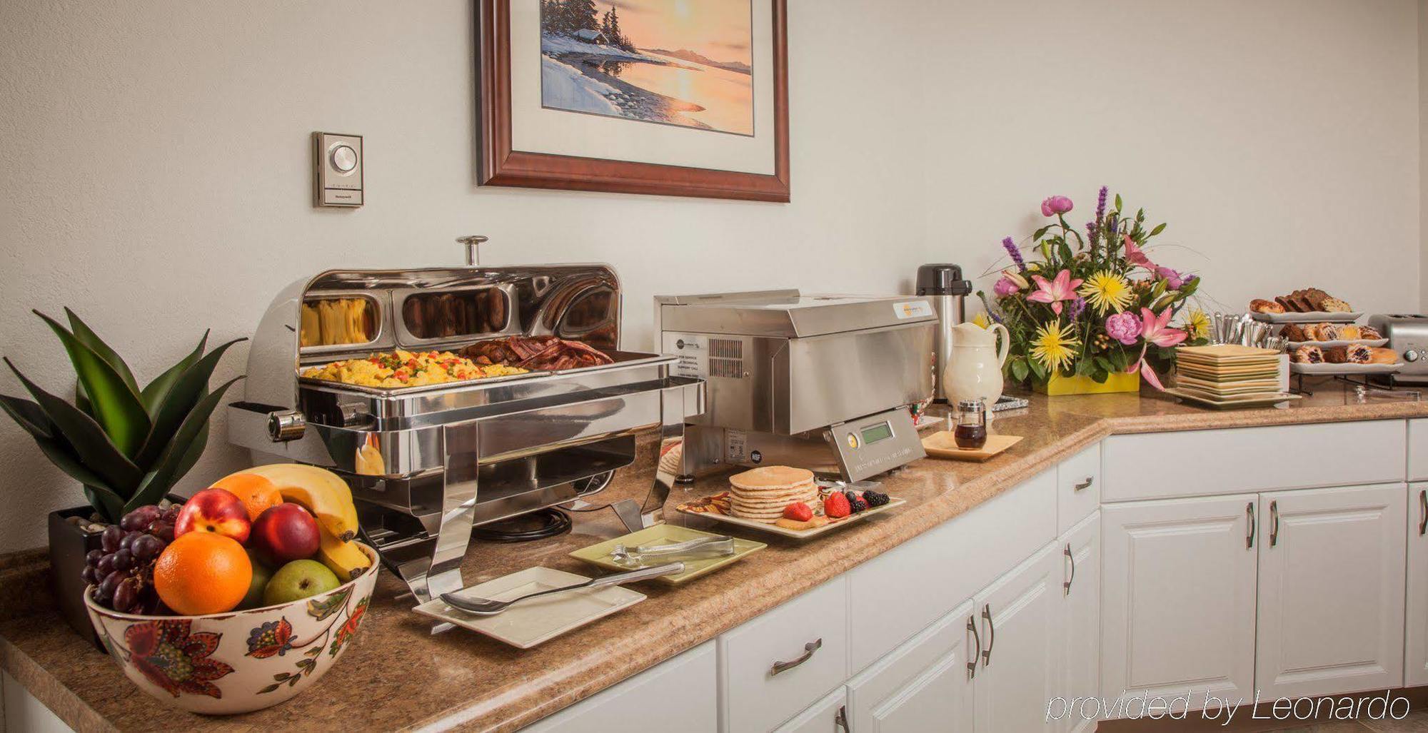 The Voyager Inn Anchorage Extérieur photo