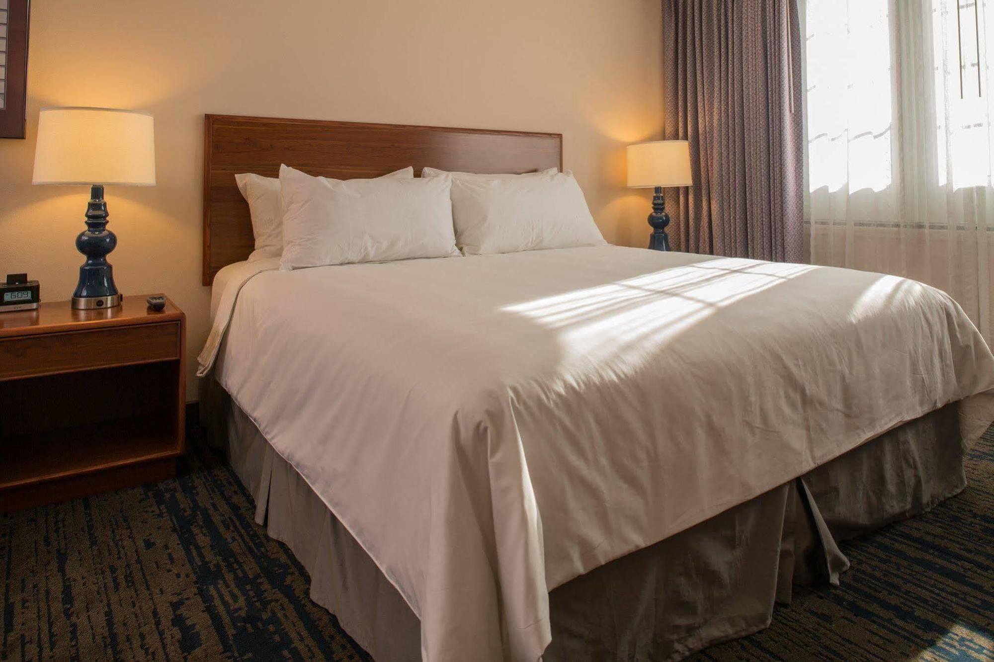 The Voyager Inn Anchorage Extérieur photo