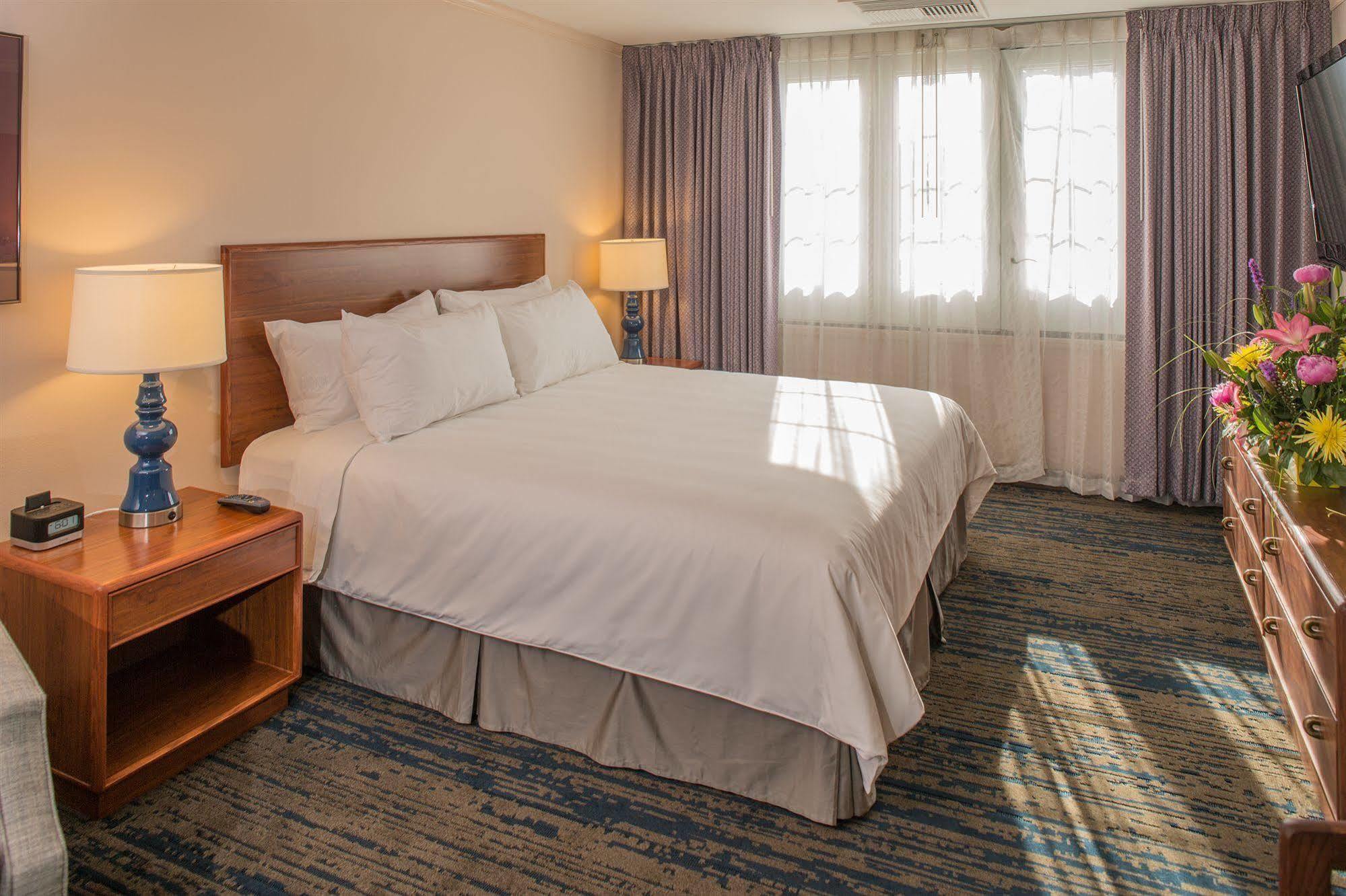The Voyager Inn Anchorage Extérieur photo